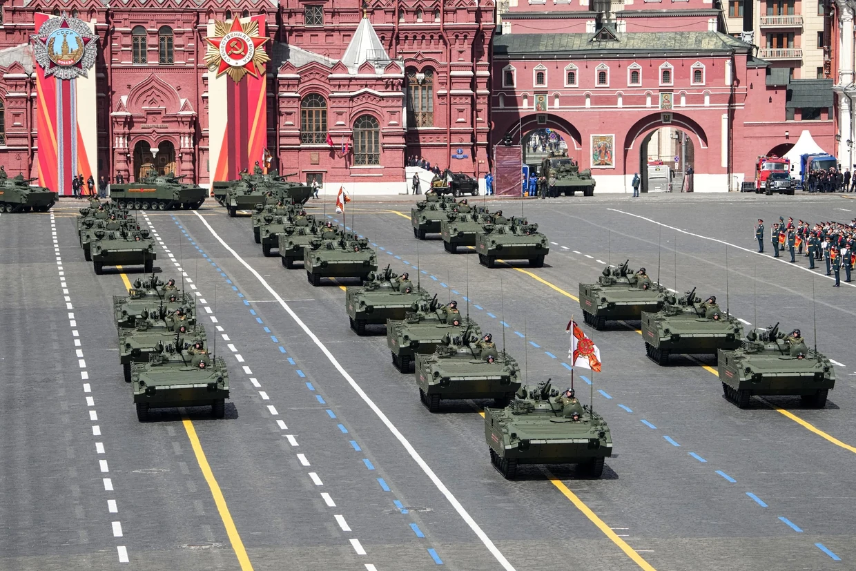 Từ chiến trường đến Quảng trường Đỏ: Vũ khí Nga diễu hành trong Ngày Chiến thắng