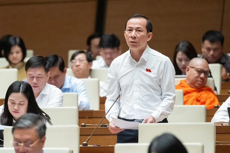 Cần xem xét bổ sung thêm chính sách hỗ trợ việc làm cho người lao động trong bối cảnh già hóa dân số, sắp xếp tinh gọn lại bộ máy