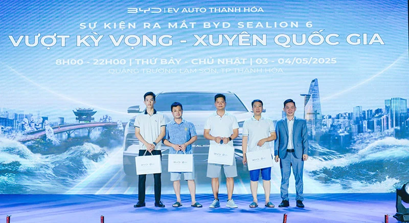 BYD Thanh Hóa ra mắt công nghệ đột phá và đại tiệc âm nhạc thăng hoa tại Quảng trường Lam Sơn