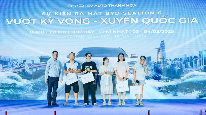 BYD Thanh Hóa ra mắt công nghệ đột phá và đại tiệc âm nhạc thăng hoa tại Quảng trường Lam Sơn