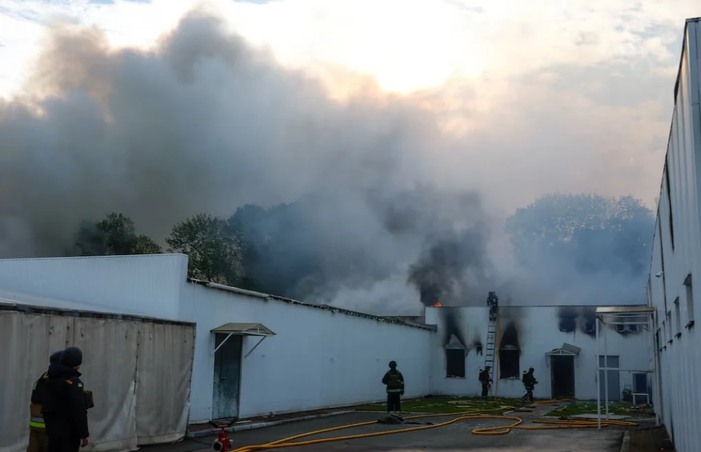 Nga thực hiện cuộc tấn công máy bay không người lái lớn nhất trong chiến tranh vào Ukraine