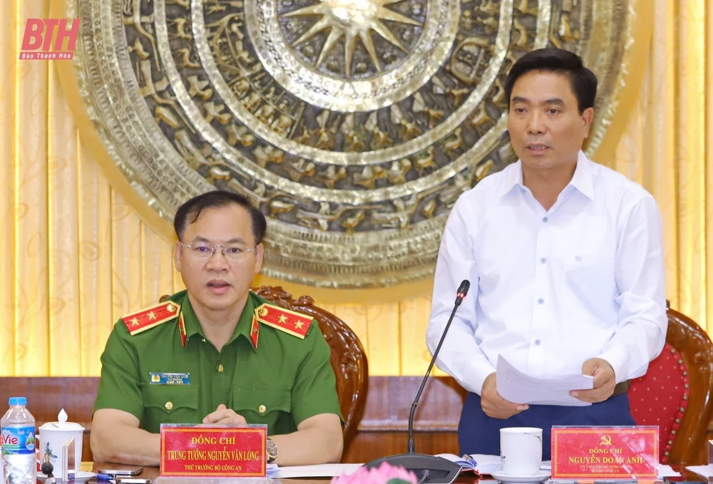 Ban Thường vụ Tỉnh ủy làm việc với Đoàn công tác Bộ Công an về chuyển đổi số