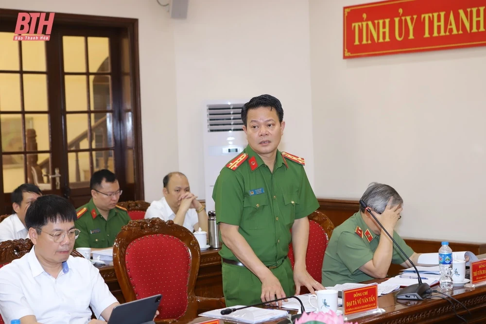 Ban Thường vụ Tỉnh ủy làm việc với Đoàn công tác Bộ Công an về chuyển đổi số