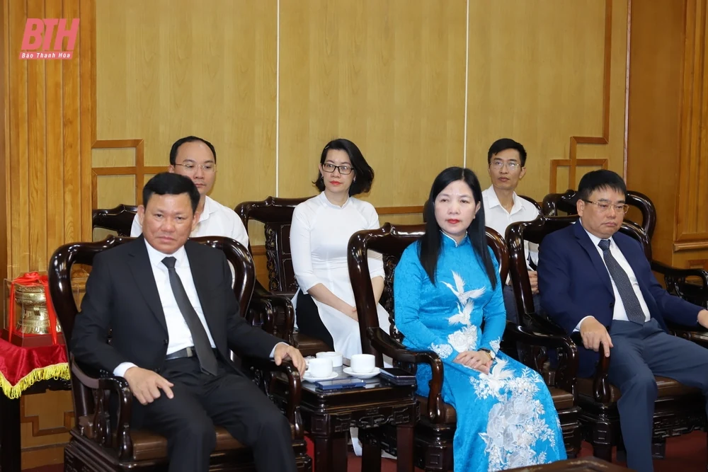 Bí thư Tỉnh ủy Nguyễn Doãn Anh tiếp xã giao Đại sứ Đặc mệnh toàn quyền Nhật Bản tại Việt Nam và dự chương trình “Kết nối văn hóa bằng truyện dân gian và âm nhạc”