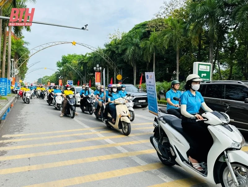 Ra quân hưởng ứng Tháng vận động, triển khai BHXH toàn dân