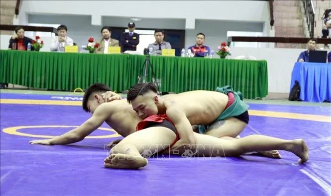 200 đô vật tranh tài tại Giải vô địch Vật dân tộc quốc gia