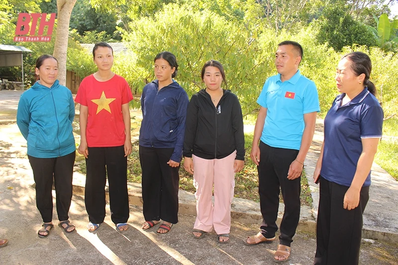 Phát huy vai trò của cán bộ, đảng viên trong công tác tuyên truyền miệng