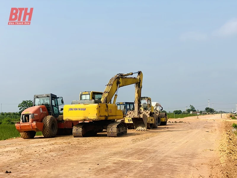 “Gỡ khó”, gấp rút thi công các dự án giao thông trọng điểm