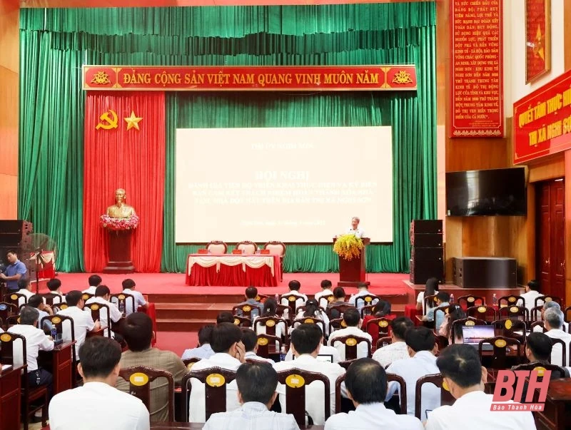 Thị xã Nghi Sơn: Ký cam kết trách nhiệm hoàn thành xóa nhà tạm, nhà dột nát 