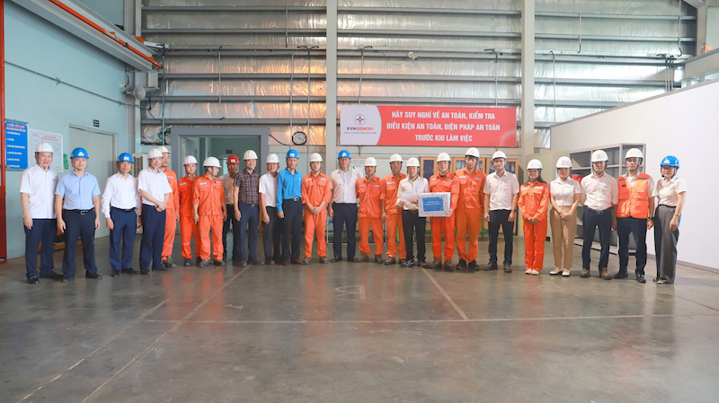 Đoàn công tác Tổng Công ty Phát điện 1 thăm và làm việc tại Công ty Nhiệt điện Nghi Sơn