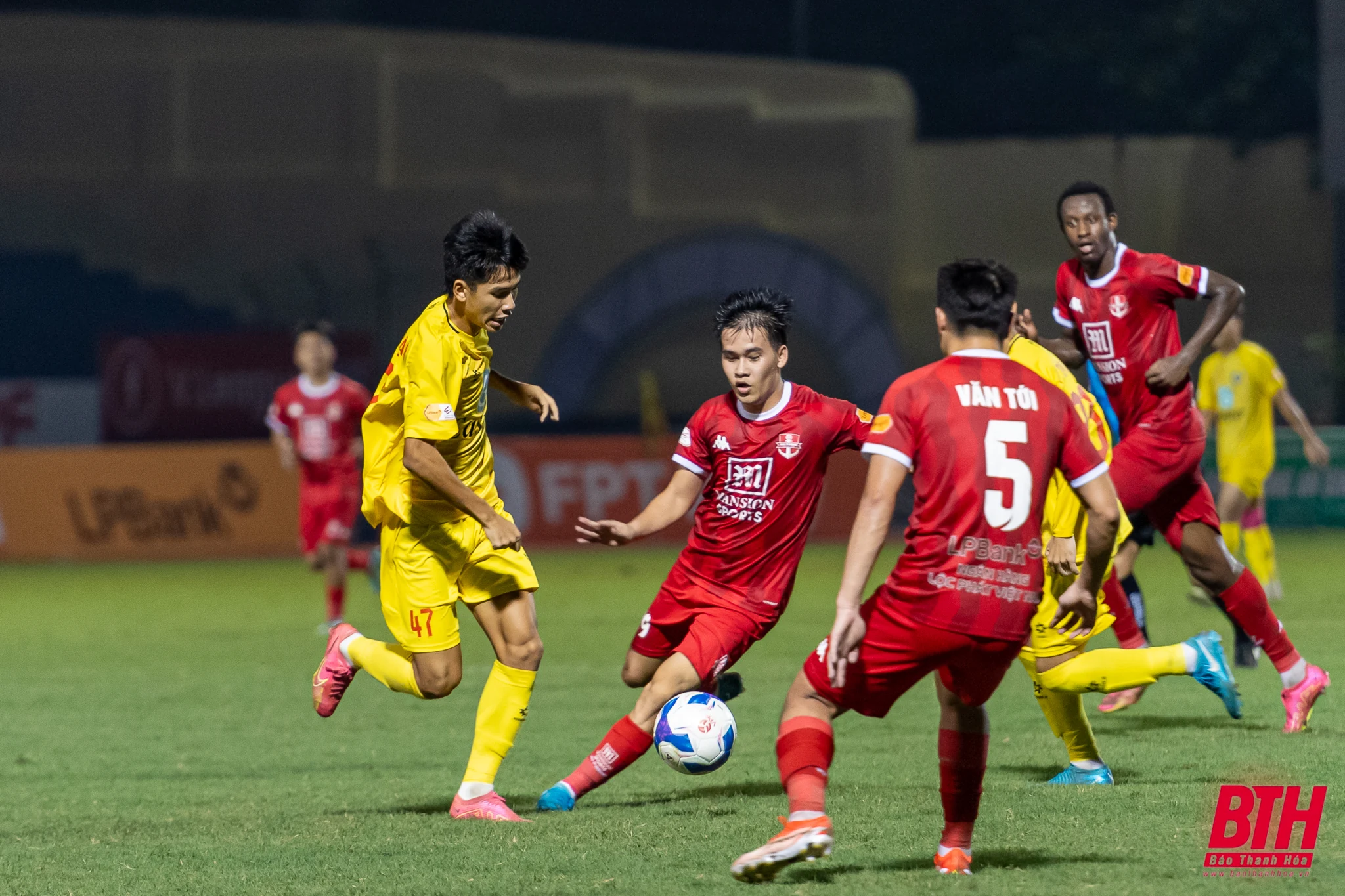 Thanh Hóa làm khách tại Lạch Tray: Bài test thực sự cho thầy trò HLV Tomislav