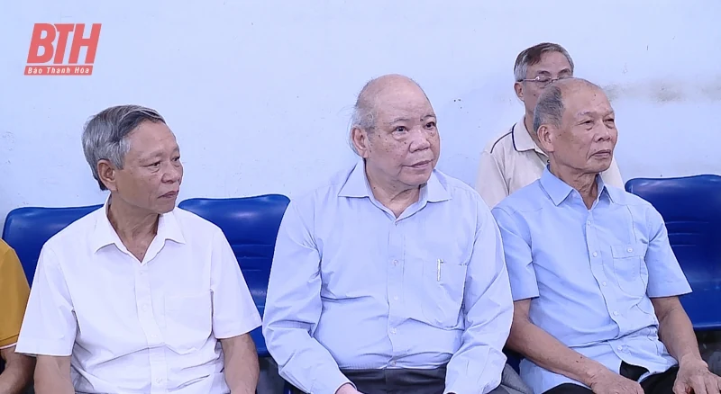 CLB Hàm Rồng tổ chức Hội thi thể thao chào mừng kỷ niệm 135 năm ngày sinh Chủ tịch Hồ Chí Minh