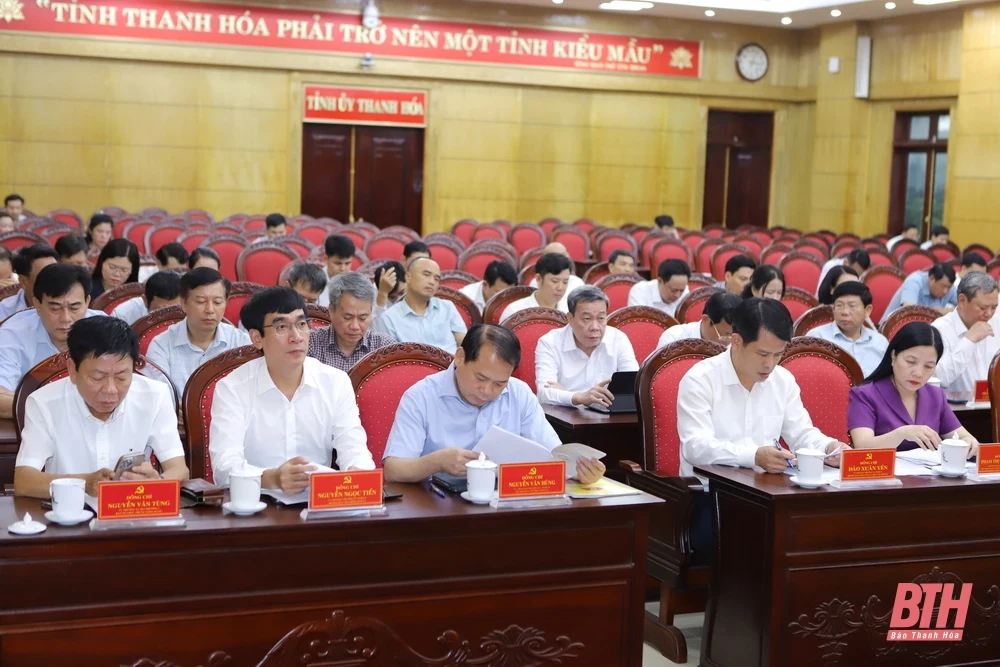 Ban Chấp hành Đảng bộ tỉnh thông qua Đề án tổ chức bộ máy chính quyền địa phương, đơn vị sự nghiệp; phương hướng bố trí đội ngũ cán bộ, công chức, viên chức và người lao động