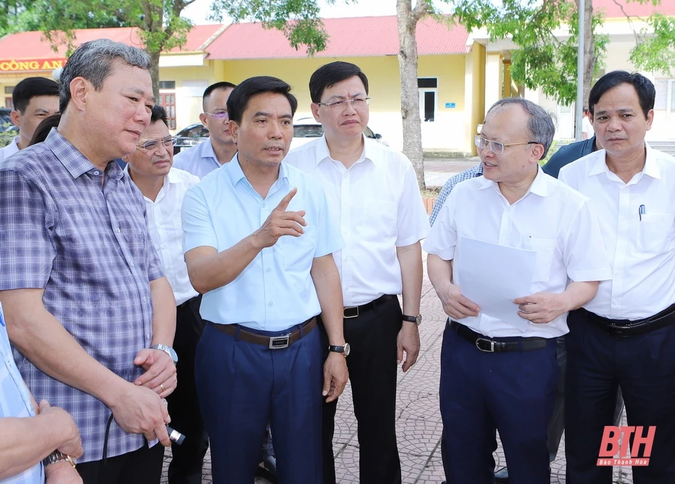 Bí thư Tỉnh ủy Nguyễn Doãn Anh kiểm tra địa điểm bố trí trụ sở làm việc tại TP Thanh Hóa và TP Sầm Sơn sau sắp xếp đơn vị hành chính
