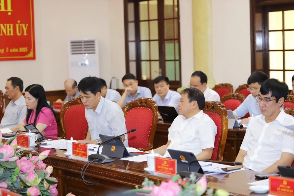 Ban Thường vụ Tỉnh ủy đánh giá kết quả thực hiện các công việc liên quan đến sắp xếp đơn vị hành chính cấp xã