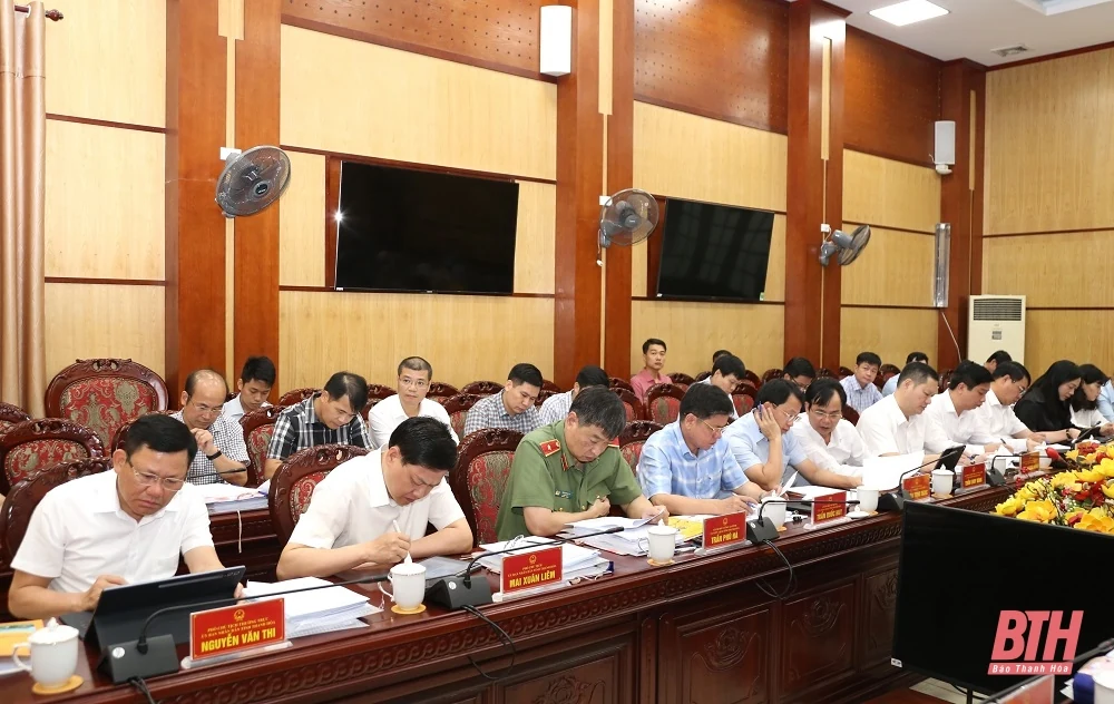 Thảo luận, quyết định các nhiệm vụ trọng tâm phát triển kinh tế - xã hội tháng 6/2025