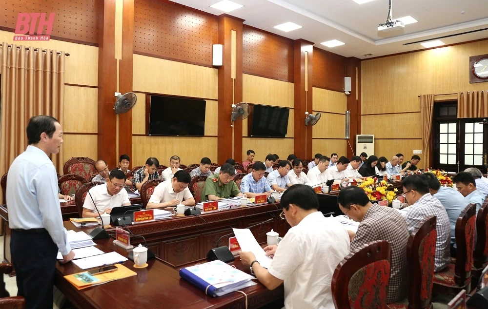 Thảo luận, quyết định các nhiệm vụ trọng tâm phát triển kinh tế - xã hội tháng 6/2025