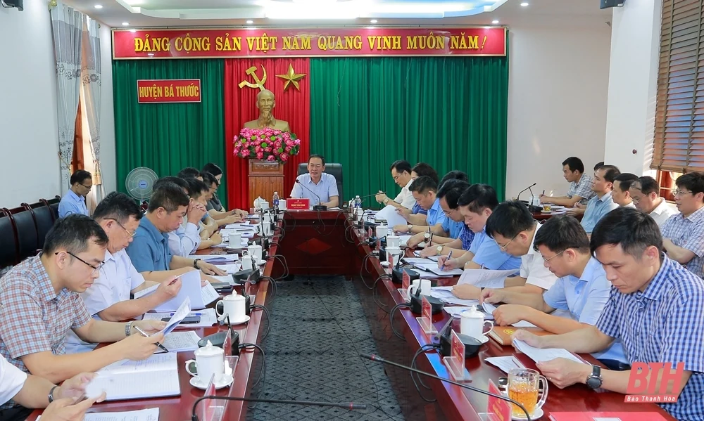 Huyện Bá Thước bảo đảm tiến độ hoàn thành báo cáo sắp xếp đơn vị hành chính cấp xã và xóa nhà tạm, nhà dột nát