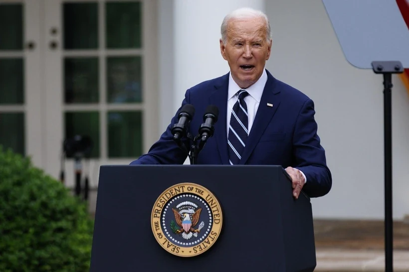 Ông Trump và giới chức Mỹ thể hiện sự ủng hộ đối với cựu Tổng thống Biden