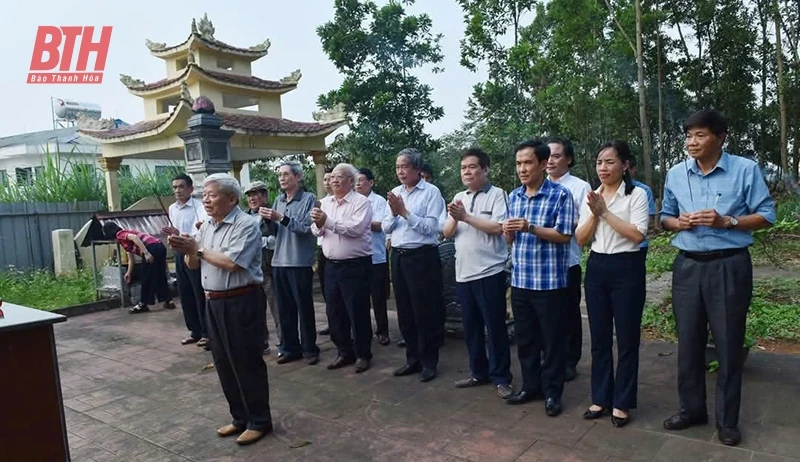 Thủy Chú “xinh tốt đáng ưa”