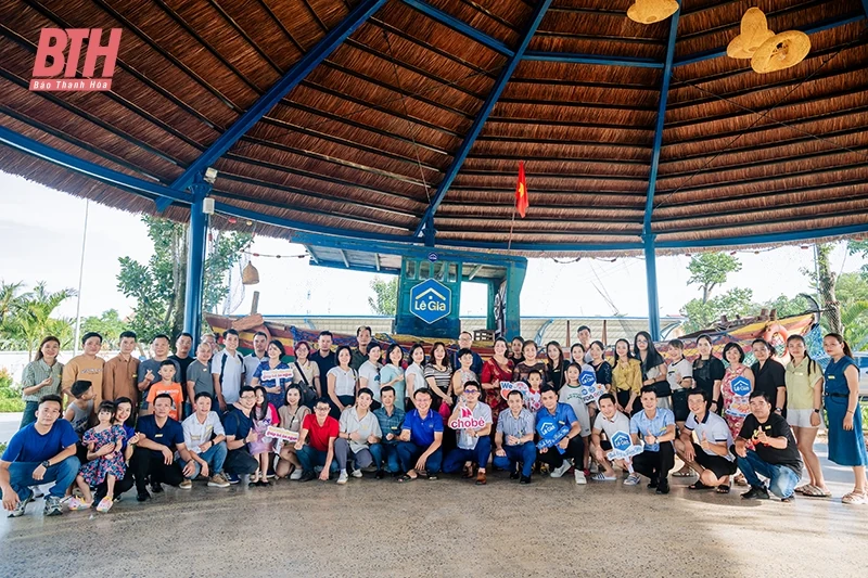 Khát vọng cùng quê hương đẹp hơn mỗi ngày