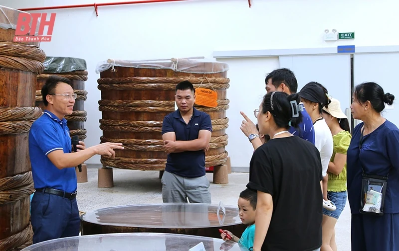 Khát vọng cùng quê hương đẹp hơn mỗi ngày