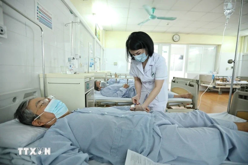 Cảnh giác với mức độ nguy hiểm của sốt xuất huyết trong mùa Hè