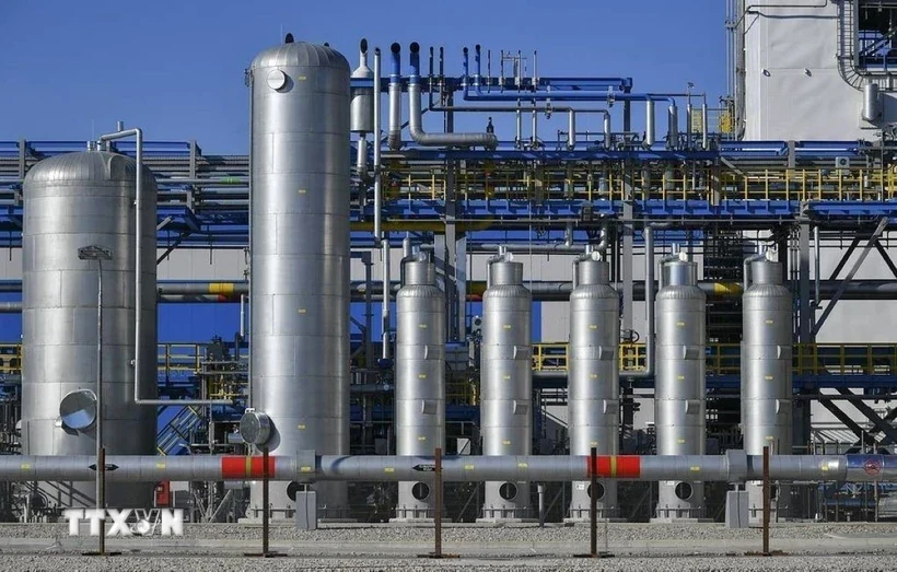 Tổng thống Trump hoãn áp đặt lệnh trừng phạt mới nhằm duy trì đòn bẩy với Nga