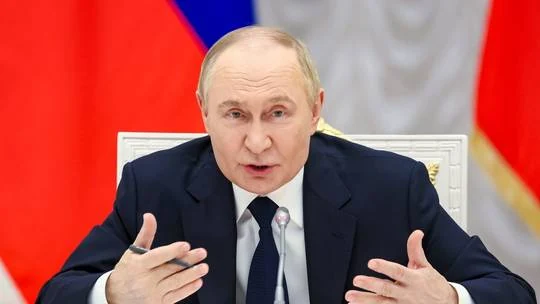 Tổng thống Nga: Moscow buộc phải tiến hành hoạt động quân sự chống lại Kiev