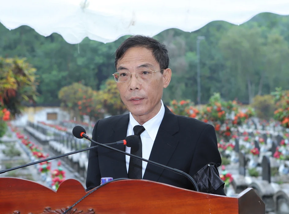 Truy điệu hài cốt liệt sĩ quân tình nguyện và chuyên gia Việt Nam hy sinh tại Lào về an nghỉ tại Nghĩa trang Liệt sĩ Quốc tế Đồng Tâm