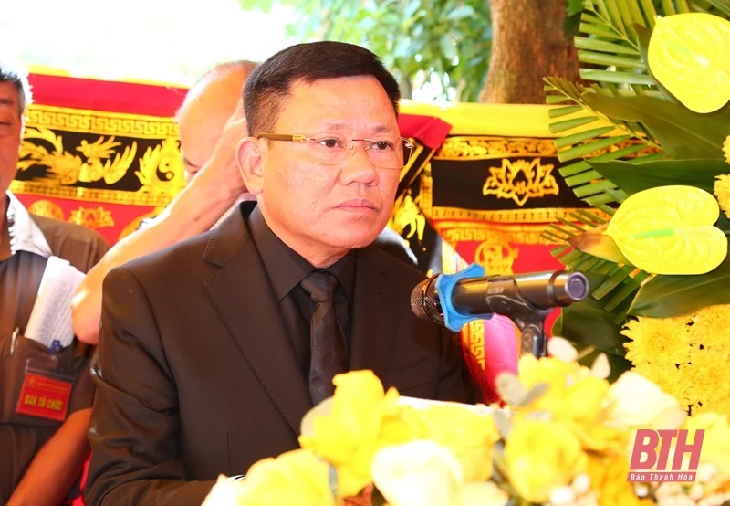 Lễ truy điệu, tiễn đưa đồng chí Trần Đình Lăng, nguyên Phó Chủ tịch Thường trực UBND tỉnh về nơi an nghỉ cuối cùng