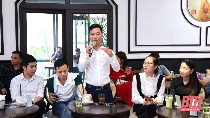 ChatGPT & AI - Trợ lý triệu đô cho doanh nghiệp thời số hóa