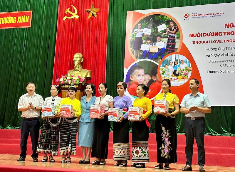 Ngày hội “Nuôi dưỡng trong tình yêu thương”