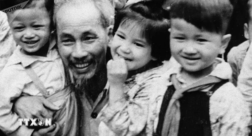 Thư Bác Hồ gửi các cháu thiếu niên nhi đồng nhân Ngày Quốc tế Thiếu nhi 1/6