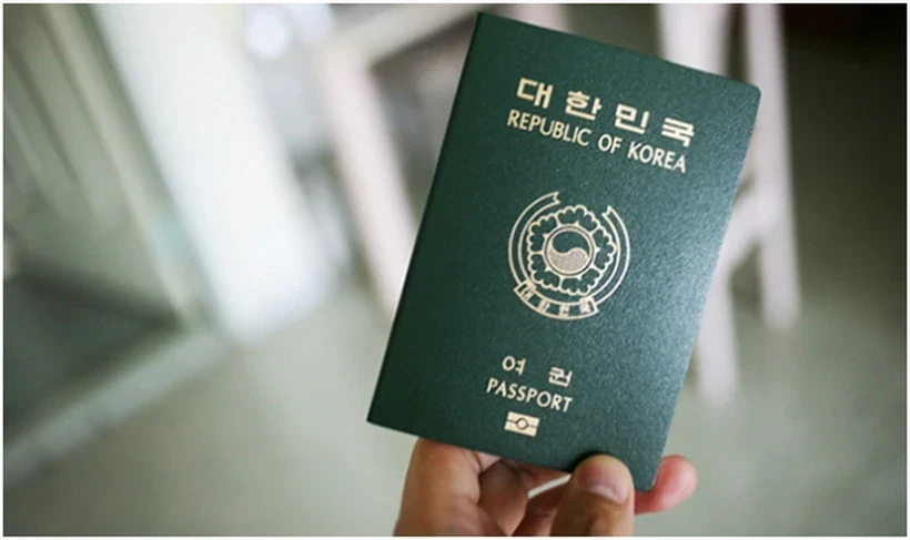 Hộ chiếu Hàn Quốc vươn lên vị trí quyền lực thứ 2 thế giới