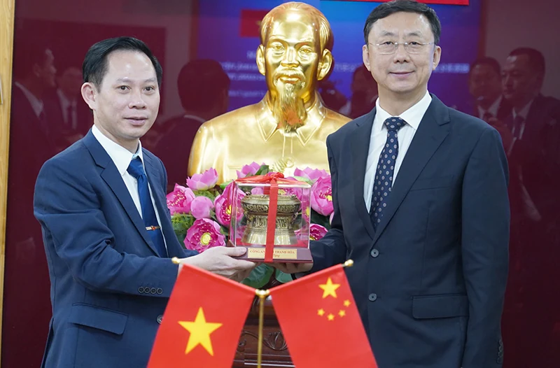 Hội đàm giữa Công an tỉnh Thanh Hóa và Công an tỉnh Hắc Long Giang (Trung Quốc)