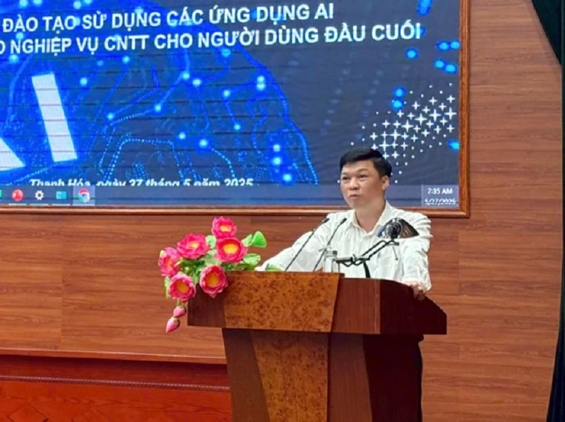 Đào tạo sử dụng các ứng dụng AI và nâng cao nghiệp vụ công nghệ thông tin cho người dùng đầu cuối
