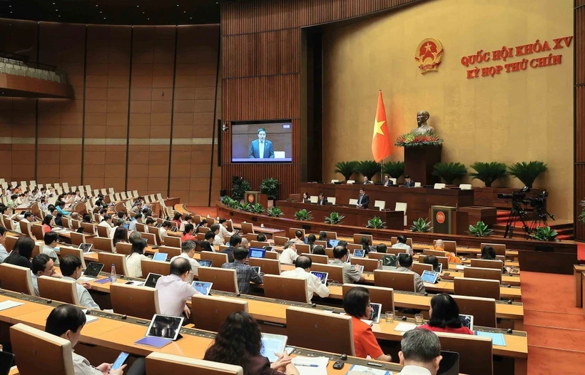 Sáng 26/5, Quốc hội thảo luận về dự án Luật Ngân sách Nhà nước sửa đổi