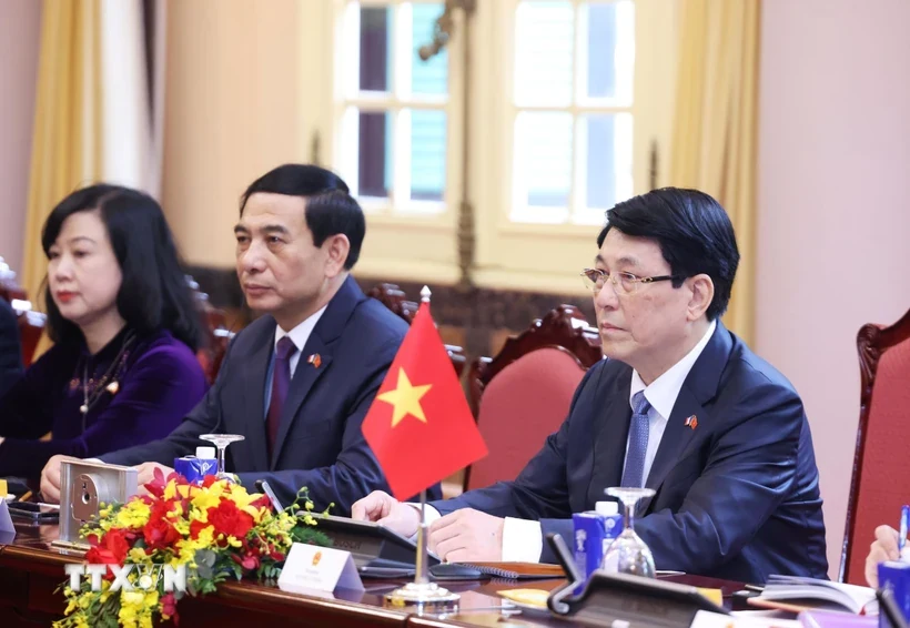 Chủ tịch nước: Quyết tâm đưa quan hệ Việt Nam-Pháp đi vào thực chất và hiệu quả