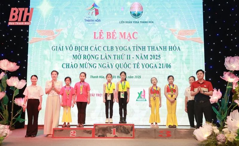 Bế mạc Giải vô địch Yoga các CLB Yoga tỉnh Thanh Hóa mở rộng