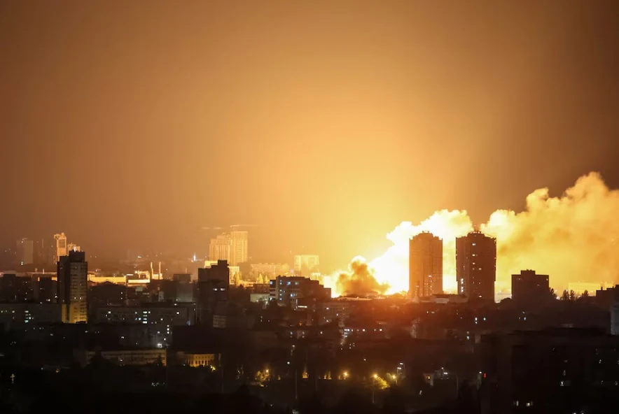 Nga sẽ tấn công trả đũa Ukraine từ nhiều hướng