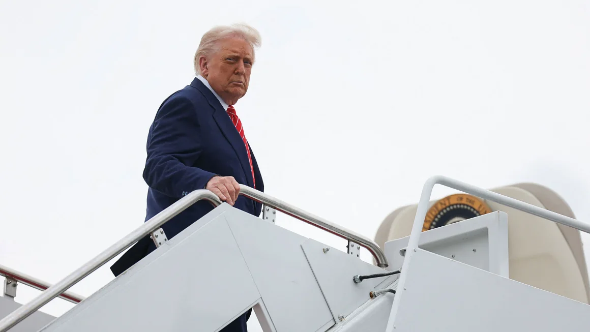 Uktaine tấn công Nga trước đàm phán hòa bình, uy tín của ông Trump bị đe dọa