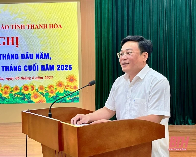 Tiếp tục đổi mới các phong trào thi đua yêu nước, các cuộc vận động với phương thức, cách làm mới thiết thực, hiệu quả