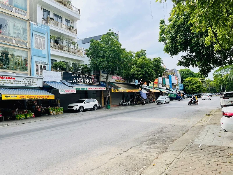 “Áp lực kép”, hàng loạt hộ kinh doanh cá thể đóng cửa: Hiểu sai chính sách thuế, từ chối chuyển khoản