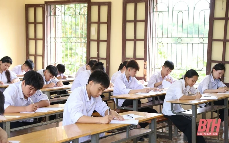 Tỷ lệ thi sính dự thi môn Ngữ văn, Kỳ thi tuyển sinh vào lớp 10 THPT công lập năm học 2025-2026 đạt 99,71%