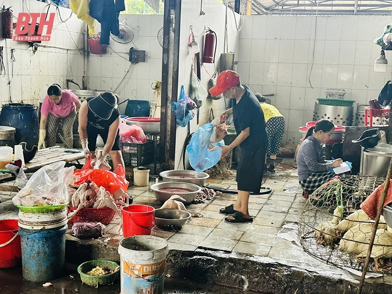 Mối nguy tiềm ẩn từ các cơ sở giết mổ gia súc, gia cầm nhỏ lẻ