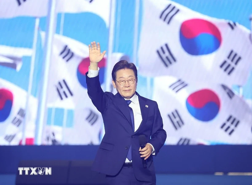 Tân Tổng thống Hàn Quốc đặt mục tiêu đoàn kết và phát triển đất nước