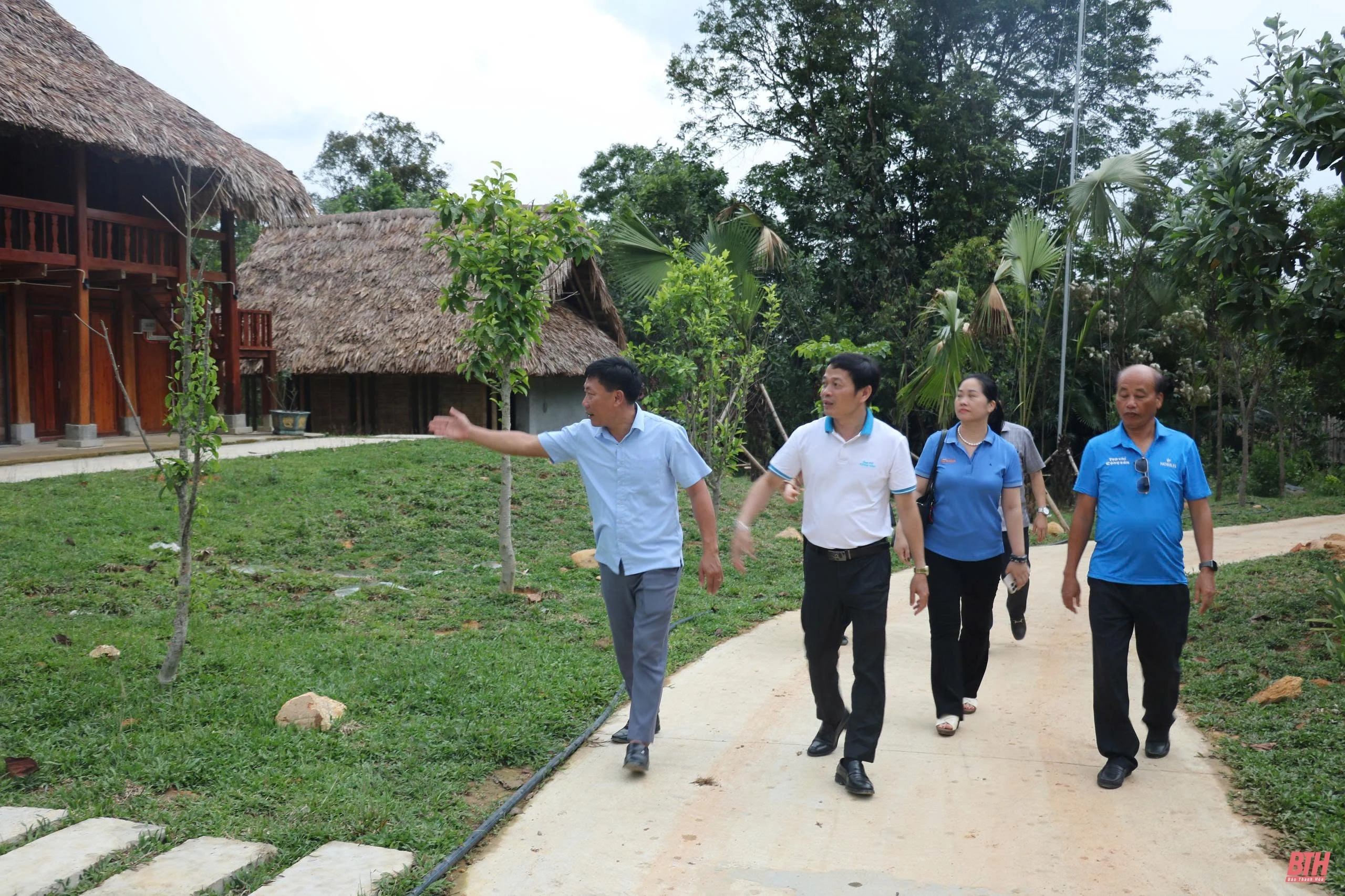 Lối riêng mình chọn