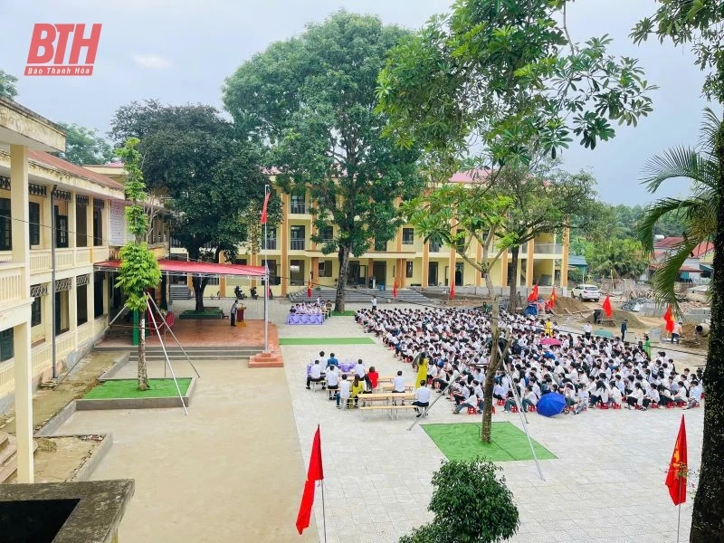 Thầy giáo tâm huyết với sự nghiệp trồng người