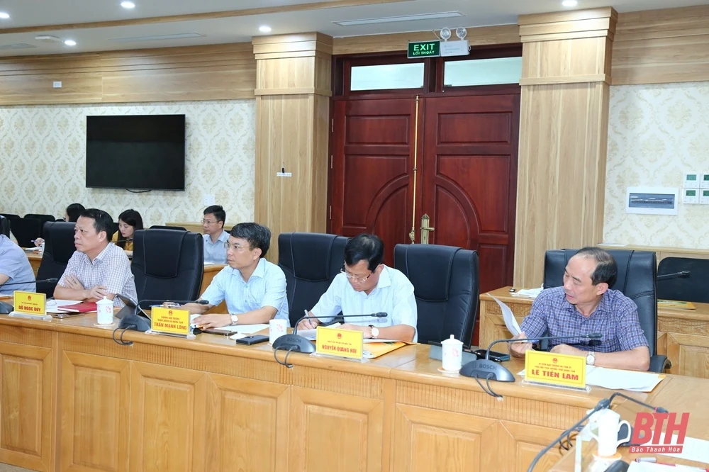 Cho ý kiến về dự kiến nội dung, chương trình Kỳ họp thứ 30, HĐND tỉnh khóa XVIII